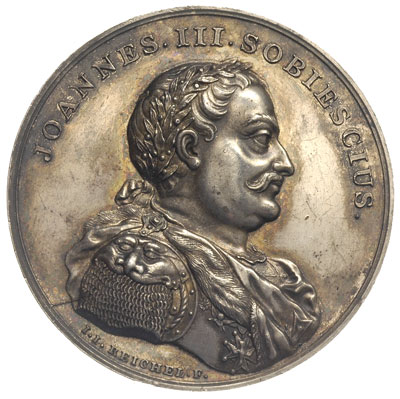 Jan III Sobieski- medal z świty królewskiej autorstwa J. J. Reichla po 1792 r., Aw: Popiersie Jana III w zbroi i wieńcu laurowym na głowie w prawo, napis u góry, Rw: Napis poziomy ELECTUS A.D. 1674.., srebro 42.75 g, 45 mm, H-Cz. 3437 (R3), Racz. 615,wyśmienicie zachowany, patyna