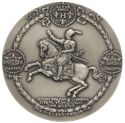 medal z królewskiej serii wydanej przez PTAiN -1982 r., wybity w Mennicy Warszawskiej w/g projektu W.Korskiego - Henryk III Walezy, (numer 11 A), srebro oksydowane 153.68 g, 70 mm, MMW 654, nakład 100 sztuk, rzadki