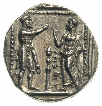 stater 378-371 pne, Aw: Baaltars (perski odpowiednik Zeusa) siedzący na tronie w prawo, trzymający berło z siedzącym na nim orłem, przed nim grono winne i kłos zboża, z lewej napis aramejski, Rw: Nagi bóg Ana stojący naprzeciw Datamesa, między nimi thymiaterion (kolumna-ołtarz) i imię Datamesa, z lewej ledwo widoczne imię Ana po aramejsku, srebro 10.21 g, BMC XXI/168/36, SNG Cop. 299, SNG Aulock 5948, atrakcyjny egzemplarz