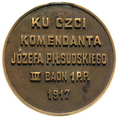 Józef Piłsudski wskrzesiciel Wojska Polskiego, medal sygnowany H.B. (Henryk Hertz-Barwiński), Aw: Popiersie Piłsudskiego i napis WSKRZESICIEL - WOJSKA POLSK., Rw: Napis KU CZCI / KOMENDANTA / JÓZEFA PIŁSUDSKIEGO / III BAON brąz 79 mm, Strzałkowski 418 (RR), ślad po zawieszce, rzadki
