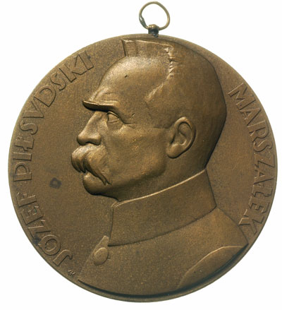 Józef Piłsudski- medal projektu J. Aumillera z o