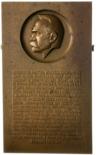 Józef Piłsudski -plakieta autorstwa J. Aumillera
