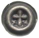brakteat 1317-1327, Krzyż łaciński, poniżej w polach dwa krzyżyki, srebro 0.19 g, Paszk. T9.17