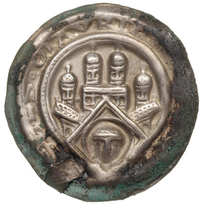 brakteat, Budowla z czterema kopulastymi wieżami, w rombie głowa, w otoku napis SCS MAV-RITIVS, srebro 0.91 g, Suhle 47 (skarb Rataje z 1859 r.)