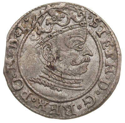 grosz 1581, Ryga, pełna data bo bokach herbu, Gerbaszewski 3,10b, drobne wyłuszczenie blachy srebrnej, ale bardzo ładny z patyną
