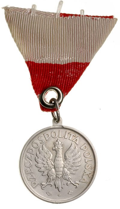 II Rzeczpospolita, medal Konstytucji 3 Maja, 1925, na stronie odwrotnej numer 2414, srebro, 30 mm, wstążka, lekko czyszczony