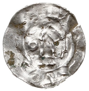 Naśladownictwo denara Ottona III i Adelajdy, Aw: Kapliczka, z lewej kółko, Rw: Krzyż z 4 kółkami, srebro 1.16 g