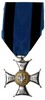 Krzyż Virtuti Militari V klasa, tombak srebrzony i emaliowany 37 x 37 mm, na stronie odwrotnej usu..