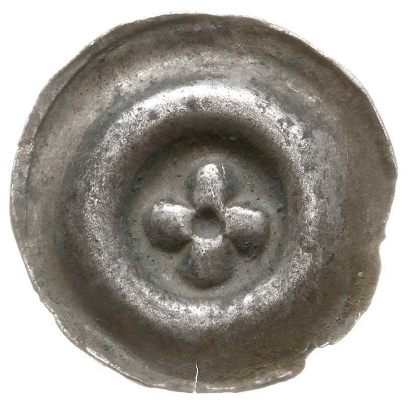 brakteat guziczkowy, początek XIV w., Czterolistna rozeta z wgłębnym środkiem, Przyłęk 41, srebro 0.40 g