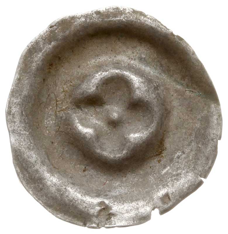 brakteat guziczkowy, początek XIV w., Czterolistna rozeta z wgłębnym środkiem, Przyłęk 41, srebro 0.38 g