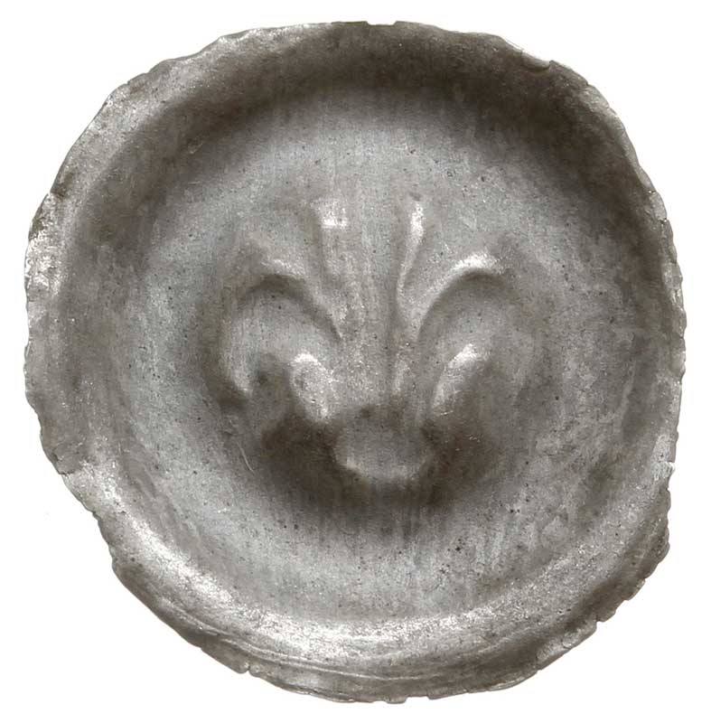 brakteat guziczkowy, początek XIV w., Lilia o dużych, wygiętych bocznych płatkach i dwu wąskich płatkach w górze, Przyłęk 37, srebro 0.28 g