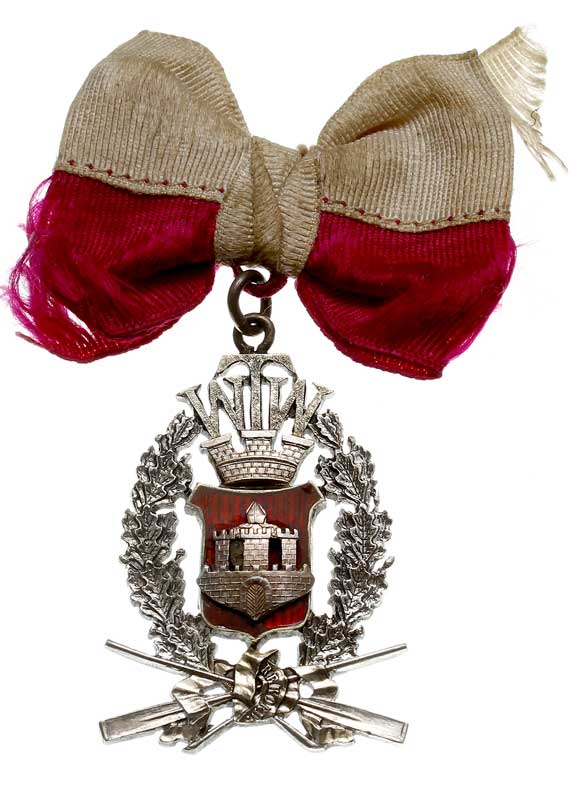 Odznaka Pamiątkowa Włocławskiego Towarzystwa Wioślarskiego, REKORD, biały metal 40 x 28.2 mm, emalia, wstążka