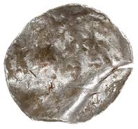 naśladownictwo denara typu OAP, Aw: Kapliczka, Rw: Krzyż prosty i kulki, srebro 0.98 g, pogięty