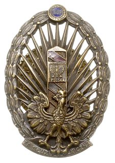odznaka pamiątkowa Korpusu Ochrony Pogranicza, wariant z 19 promieniami i odlewanym Orłem, tombak srebrzony 48 x 33 mm, emalia, nakrętka STANISŁAW REISING / GRAWER / WARSZAWA / NIECAŁA 7, Sawicki/Wielechowski ss 389-391