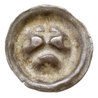 Brakteat 1277-1288, Krzyż na arkadzie, po bokach kulki, u dołu gwiazdka, srebro 0.28 g, BRP Prusy T5.4, jasna patyna