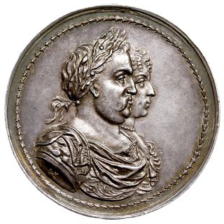 Jan III Sobieski, medal autorstwa Jana Höhna jun., wybity z okazji koronacji pary królewskiej w 1676 r., Aw: W ozdobnym wieńcu popiersia Jana III i małżonki w prawo, na ramieniu sygn. I.H., Rw: Palma z koroną królewską na tle Krakowa, u góry napis CRESCANT CUM PALMIS NOMINA, u dołu w kartuszu CORONATI 2 FEB 1676, srebro 33.99 g, 47 mm, H-Cz. 2419 (R1), Racz. 207, piękny efektowny medal z ładną patyną