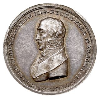 medal sygnowany C. L. (C. Lesser) wybity z okazji zwycięstwa wojsk prusko-rosyjskich pod dowództwem feldmarszałka Blüchera nad armią napoleońską pod Katzbach (nad Kaczawą nieopodal Legnicy) w 1813 r., Aw: Popiersie Albrechta Blüchera w lewo i napis wokoło ALBER LEOP V BLUCHER K P GENER FELD MARSCHAL pod popiersiem GEB 16 DECB 1743, Rw: Silesia siedząca w lewo, wsparta na tarczy, na wyciągniętej dłoni trzyma Wiktorię boginię zwycięstwa, powyżej napis DAS BEFREIETE SCHLESIEN, poniżej w odcinku SIEG A D KATZB / 1813, srebro 7.54 g, 26 mm, zbiór Julius 2649, Bramsen 1241, F.u.S. -, ładnie zachowany i rzadki, patyna