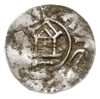 Otto III 983-1002, denar typu OAP, Goslar, Aw: Kapliczka, Rw: Krzyż z O-D-D-O w kątach, srebro 1.00 g, Dbg 1167, Kluge 47, gięty, patyna