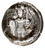 Bernard I Saski 1170-1212, brakteat; Książę w zbroi i w hełmie stoi na wprost, w prawej dłoni trzy..