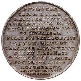 medal na pamiątkę narodzin syna Fryderyka Alojzego Brühla autorstwa J.F.Holzhaeussera 1781 r, Aw: Żołnierz w stroju rzymskim prezentuje niemowlę królowi w antycznej zbroi, siedzącemu na tronie, w półkolu napis OB MERITA PATRIAS, w odcinku napis STANISLAUS AUG REX ...., Rw: Napis poziomy w piętnastu wierszach ALOIS FRID COM A BRUHL ...., srebro 29.05 g, 44 mm, H-Cz. 3861 (R1), Racz. 574, Więcek 50, nieznaczne uszkodzenia obrzeża, patyna