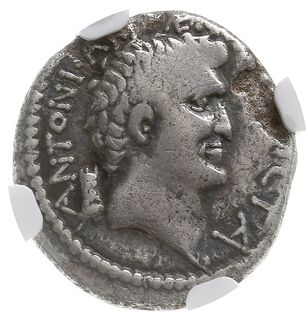 denar 34 pne, Aleksandria, Aw: Głowa Marka Antoniusza w prawo, armeńska tiara po lewej, ANTONI ARMENIA DEVICTA, Rw: Popiersie Kleopatry w prawo, przed nim dziób galery, CLEOPATRAE REGINAE REGVM FILIORVM REGVM, Craw. 543/1, Syd. 1210, RSC 1, srebro 3.52 g, moneta w pudełku firmy NGC z oceną F 4/5 i 2/5, bardzo rzadka moneta z okresu walki o władzę, triumfu Marka Antoniusza w Armenii i parady z tej okazji w Aleksandrii