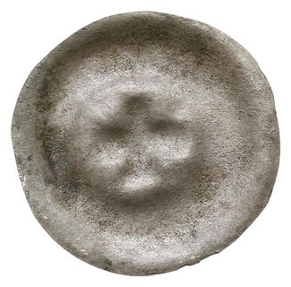 brakteat 1. ćwierć XIV w., Krzyż grecki z rozszerzonymi ramionami, w jednym kącie skośna kreska,  BRP Przyłęk 2, srebro 16 mm, 0.24 g, rzadki, patyna