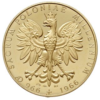 medal sygnowany CV z 1966 roku poświęcony Millenium Chrztu Polski, Aw: Matka Boska Częstochowska,  z lewej MÓDL SIĘ ZA NAMI, wokoło TYSIĄCLECIE POLSKI CHRZEŚCIAŃSKIEJ, Rw: Orzeł w koronie,  wokoło SACRUM POLONIAE MILLENNIUM / AD 966 + 1966, punce w tle, złoto próby 900, 28 mm, 10.51 g,  bardzo ładnie zachowany, patyna