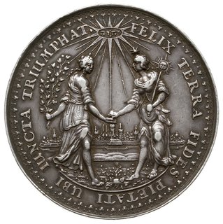 medal autorstwa Jana Höhna starszego, wybity około 1642 r. z okazji rozejmu w Sztumskiej Wsi i Błogosławieństwa Pokoju, Aw: Dwie personifikacje - Wiara z tarczą słoneczną i Pobożność z gałązką oliwną podają sobie dłonie na tle panoramy Gdańska, u góry napis hebrajski w promienistej aureoli i napis w otoku FELIX TERRA FIDES PIETATI UBI IUNCTA TRIUMPHAT, Rw: Dwie obejmujące się personifikacje Sprawiedliwośc i Pokój - z atrybutami swej władzy w dłoniach, niżej tabliczka Mojżesza PROXIMO DEO, napis w otoku PAX CUM IUSTITIA FORA TEMPLA ET RURA CORONAT, Gumowski 55 (z tej samej pary stempli), H-Cz. 2151, Raczyński 148, srebro 58 mm, 47.44 g, wybity na podobieństwo medalu wspólnego Sebastiana Dadlera i Jana Höhna (Maue 52-53, Więcek 94), sygnowany IH na tabliczce mojżeszowej