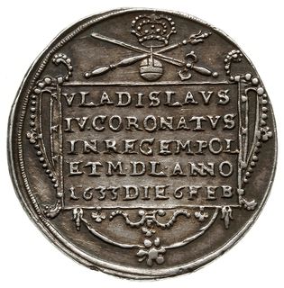 żeton koronacyjny z 1633 r.; Aw: Pod insygniami 