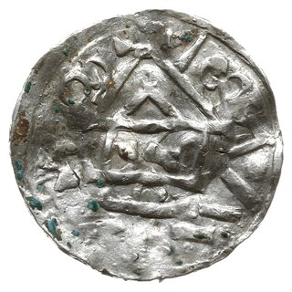 naśladownictwo denara typu bawarskiego Henryka I