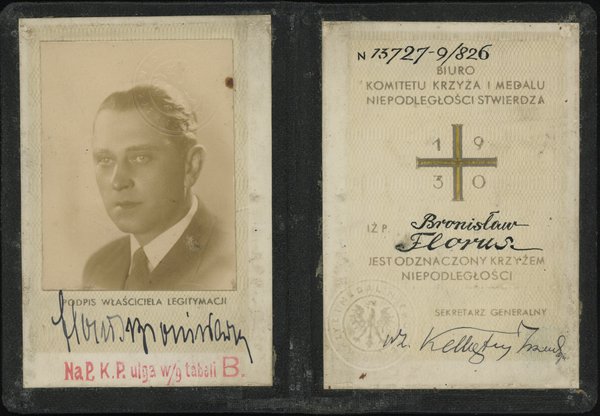 Krzyż Niepodległości wraz z legitymacją nadany Bronisławowi Florusow