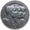 medal z 1915 roku autorstwa Jana Wysockiego Polonia devastata”; Aw: Popiersia biskupa Adama Sapieh..