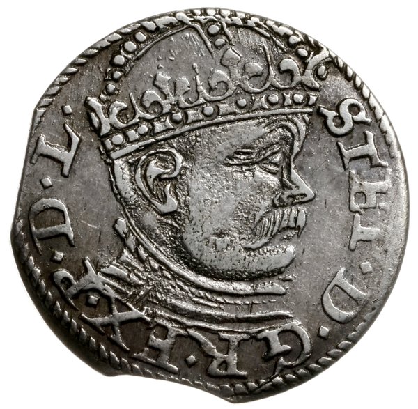 trojak 1585, Ryga; duża głowa króla, korona wyżs