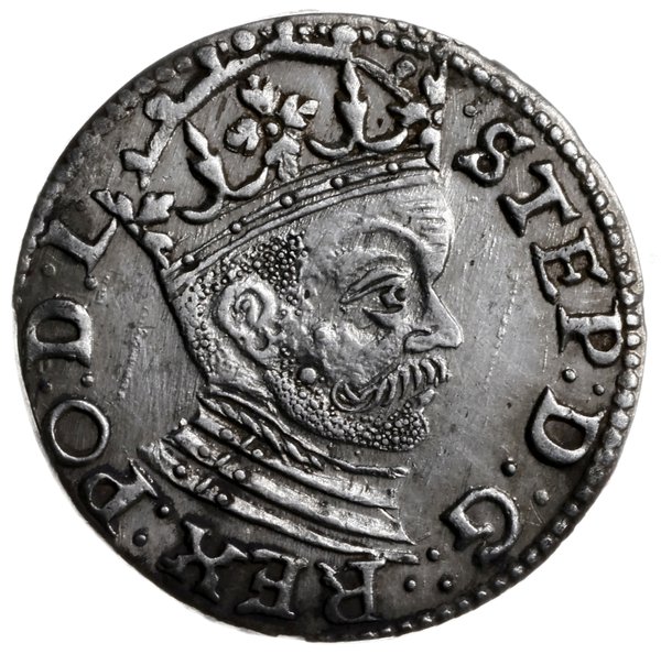 trojak 1585, Ryga; mała głowa króla, rozety po b
