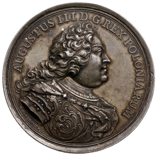 medal sygnowany H F Wermuth wybity w 1742 r. z okazji święta Orderu Orła Białego, Aw: Popiersie króla Augusta III w ozdobnej zbroi i napis AUGUSTUS III REX POLONIARUM, Rw: Insygnia Orderu leżące na stole i napisy DE REGE ET REPUBLICA BENE MERENTIBUS, w odcinku MDCCXXXXII 3 AUG, srebro 53 mm, 58,17 g., H-Cz. 2765 (R1)
