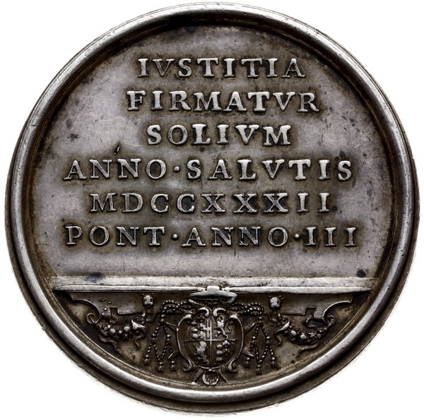 medal 1732 r. niesygnowany, autorstwa E. Hameraniego, wybity z okazji 3 roku pontyfikatu, Aw: Popiersie w prawo i napis CLEMENS XII PONT MAX, pod popiersiem data 1732, Rw: Napis IVSTITIA FIRMATVR SOLIVM ANNO SALVTIS MDCCXXXII PONT ANNO III, poniżej herb kardynała Lorenzo Corsiniego - papieża Klemensa XII, srebro 45 mm, 33.22 g, Patrignani S. 14, 20, Mazio 437, patyna
