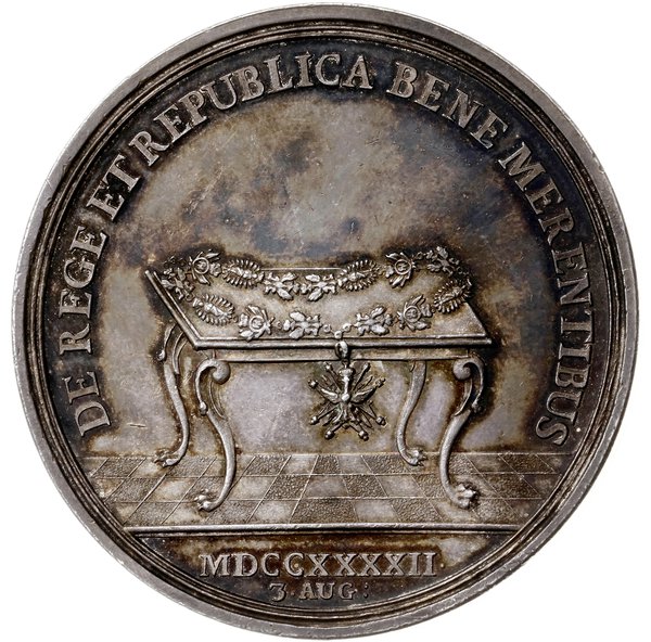 medal sygnowany H F Wermuth wybity w 1742 r. z okazji święta Orderu Orła Białego
