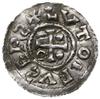 denar 989-996, mincerz Vilja; Krzyż z kółkiem i dwiema kulkami w kątach / Dach kaplicy, pod nim VV..