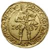 dukat 1637; Aw: W obwódce perełkowej rycerz stojący w prawo, w prawej dłoni trzyma miecz, w lewej ..