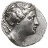 didrachma, 258-202 pne; Aw: Popiersie Artemis zwrócone w prawo, przez ramię przewieszony łuk oraz ..