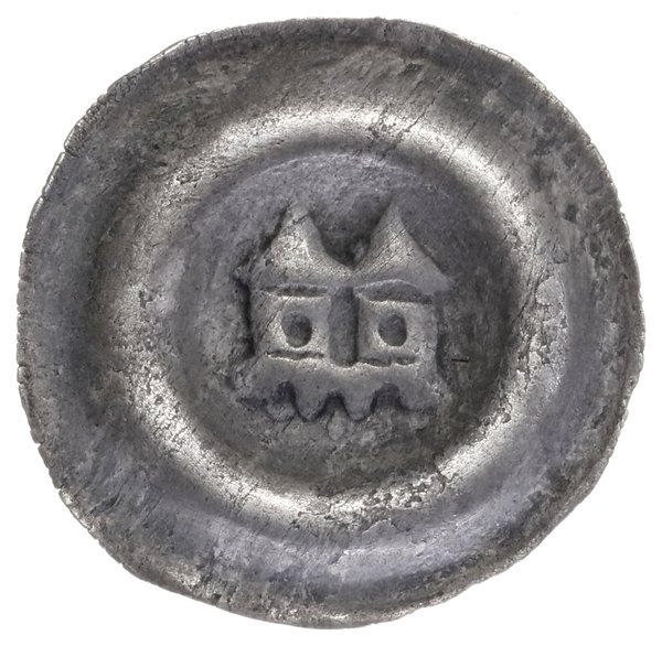 Brakteat, ok. 1305–1320; Dwie wieże o stożkowych