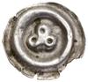 Brakteat, 1230–1290; Trójliść z cienką łodygą; Fbg 1030 (?); srebro, 17.1 mm, 0.25 g;  pękniecia i..