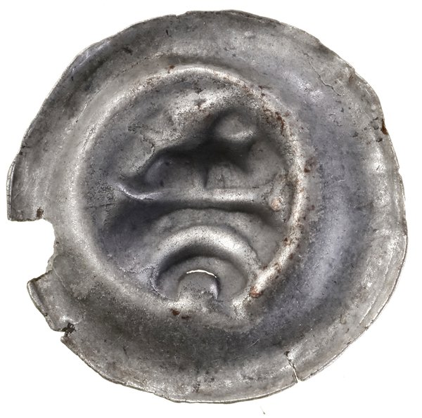 Brakteat, XIII–XIV w.; Łuk, nad nim pozioma belk