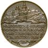 Medal na pamiątkę oswobodzenia Krakowa, 1918, projektował Jan Raszka; Aw: Półnagi wojownik z tarcz..