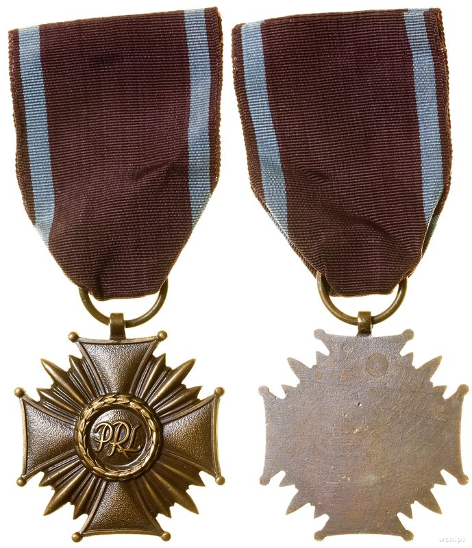 Polska, Srebrny i Brązowy Krzyż Zasługi, 1952–1989