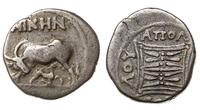 drachma 200-150 pne, Aw: Krowa stojąca w lewo i 