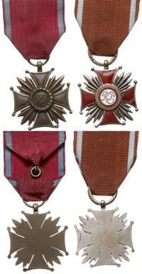 Złoty i Brązowy Krzyż Zasługi, wykonane w Mennic