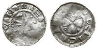 denar krzyżowy XI w., Aw: Litera S, promienie i 