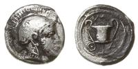 obol ok. 450-379 pne, Aw: Głowa Ateny w hełmie w