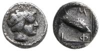 obol ok. 357-353 pne, Ae: Głowa Apollina w prawo